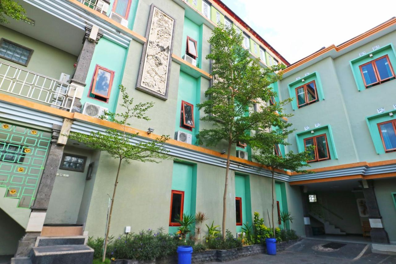 Hotel Batukaru Garden 3 Denpasar  Exterior photo